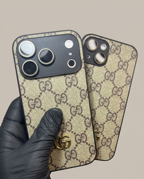 Дизайнерський чохол із металевим логотипом для iPhone 17 Pro Max , у стилі GG , бежевий 993096 фото