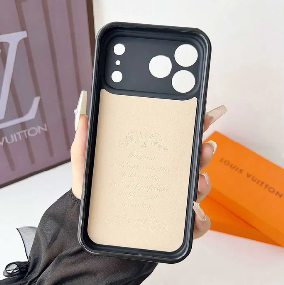 Брендовий чохол для iPhone 14 Pro  з підтримкою MagSafe + Мікрофібра 9640 фото